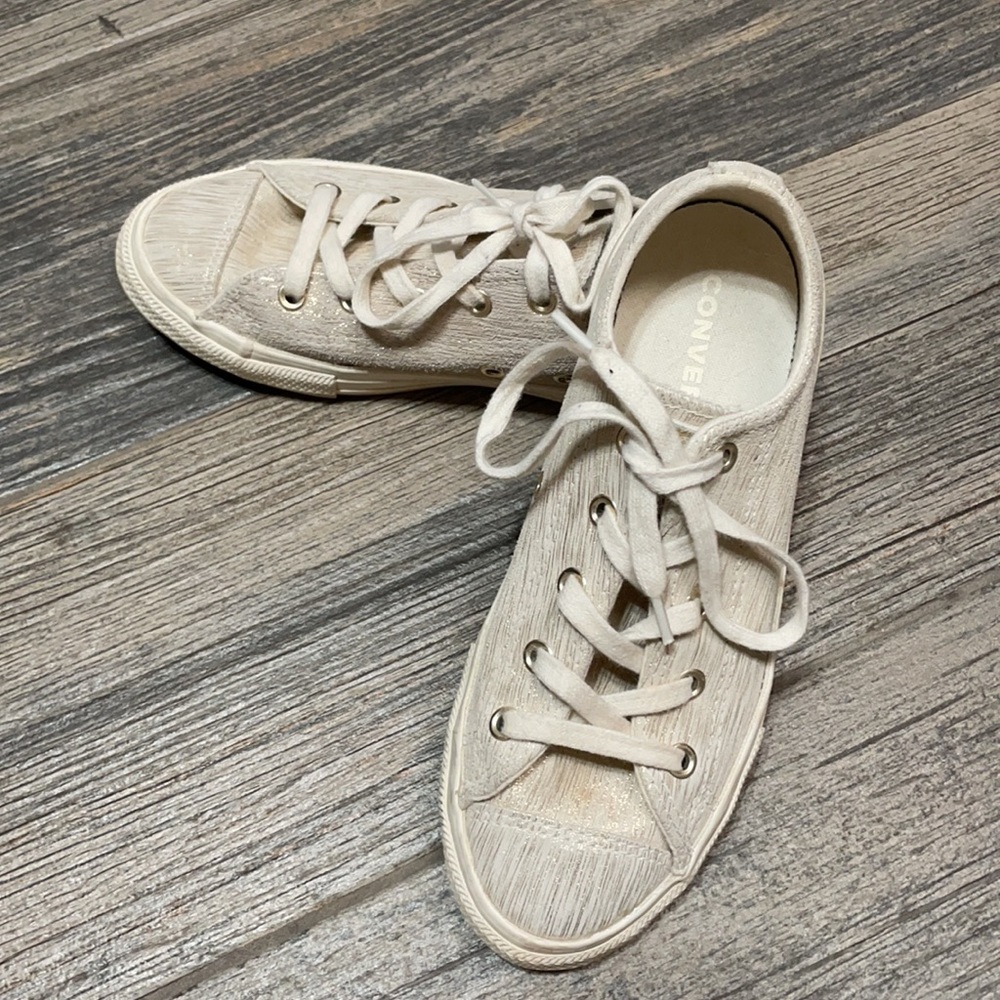Gold Converse - Picture 3 of 7